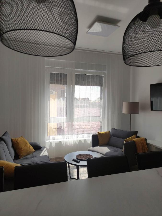 Apartman Waldy 오시예크 외부 사진